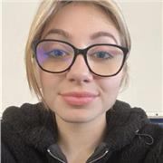 sono una ragazza di diciotto anni che eccelle nella chimica, se fai tra il primo e terzo superiore e ti serve aiuto nei compiti contattami!